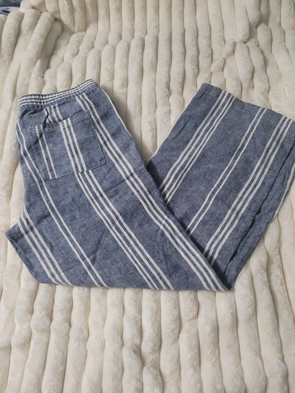 Old Navy Blue and White Wide-Leg Striped Linen-Blend Pants